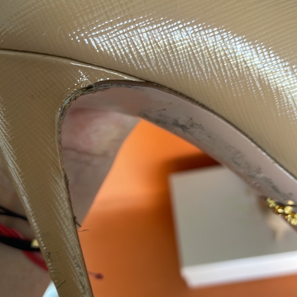 Prada Nude Platform Pumps, size 39 - Picture 8 of 16